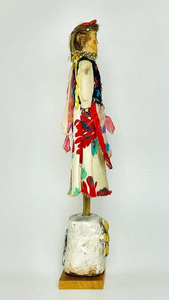 Folk Couple Hand Puppets