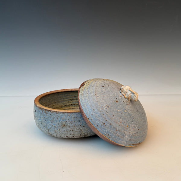 Lidded Bunny Dish