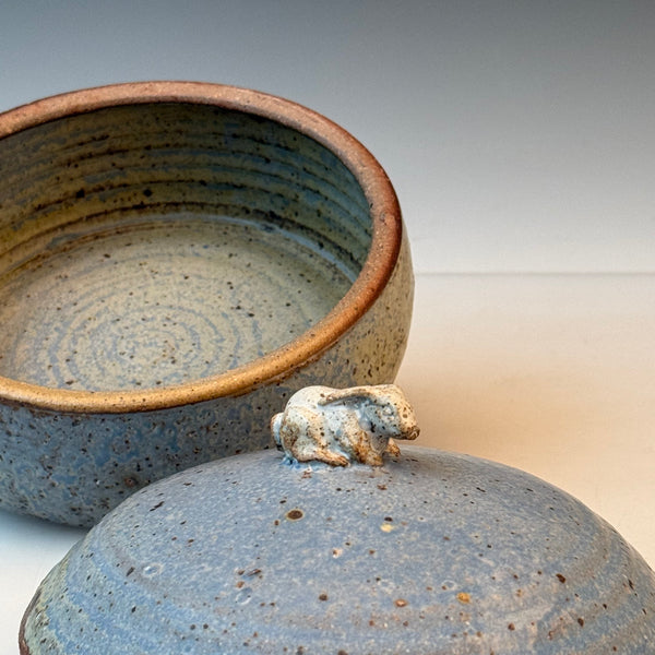 Lidded Bunny Dish