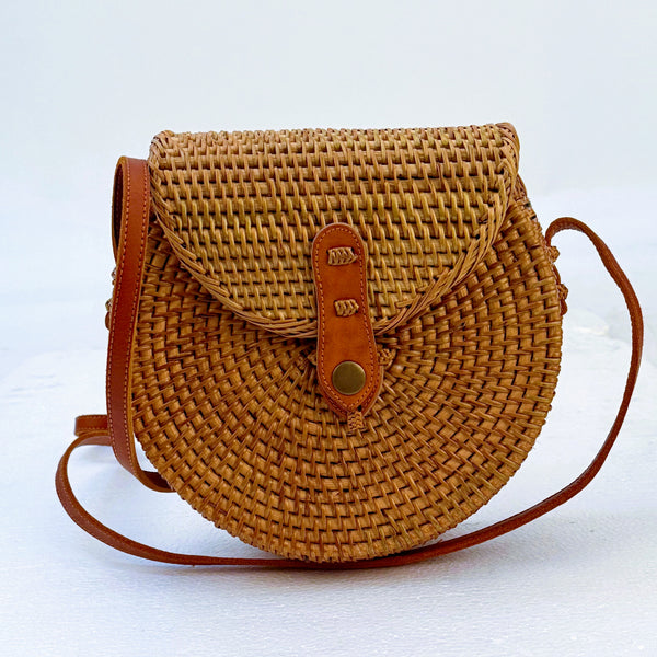 Round Rattan Bag w/Flap