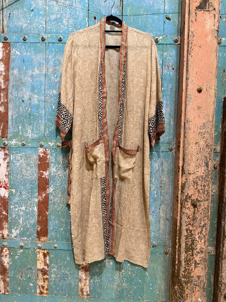 Latte & Black Kimono-Style Robe